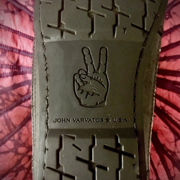 John Varvatos Genuine Leather Converse Style High Top Sneakers.  Brand New!! - Picture 4 of 5